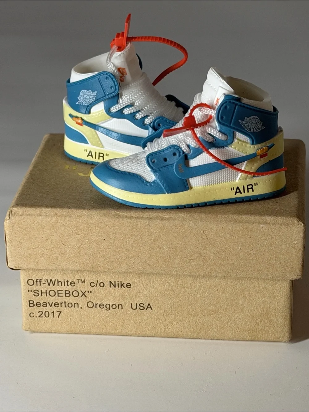 Off-White time some